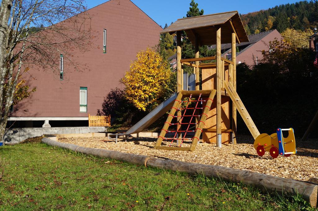 Terrassenpark Apartments Sasbachwalden Exterior foto